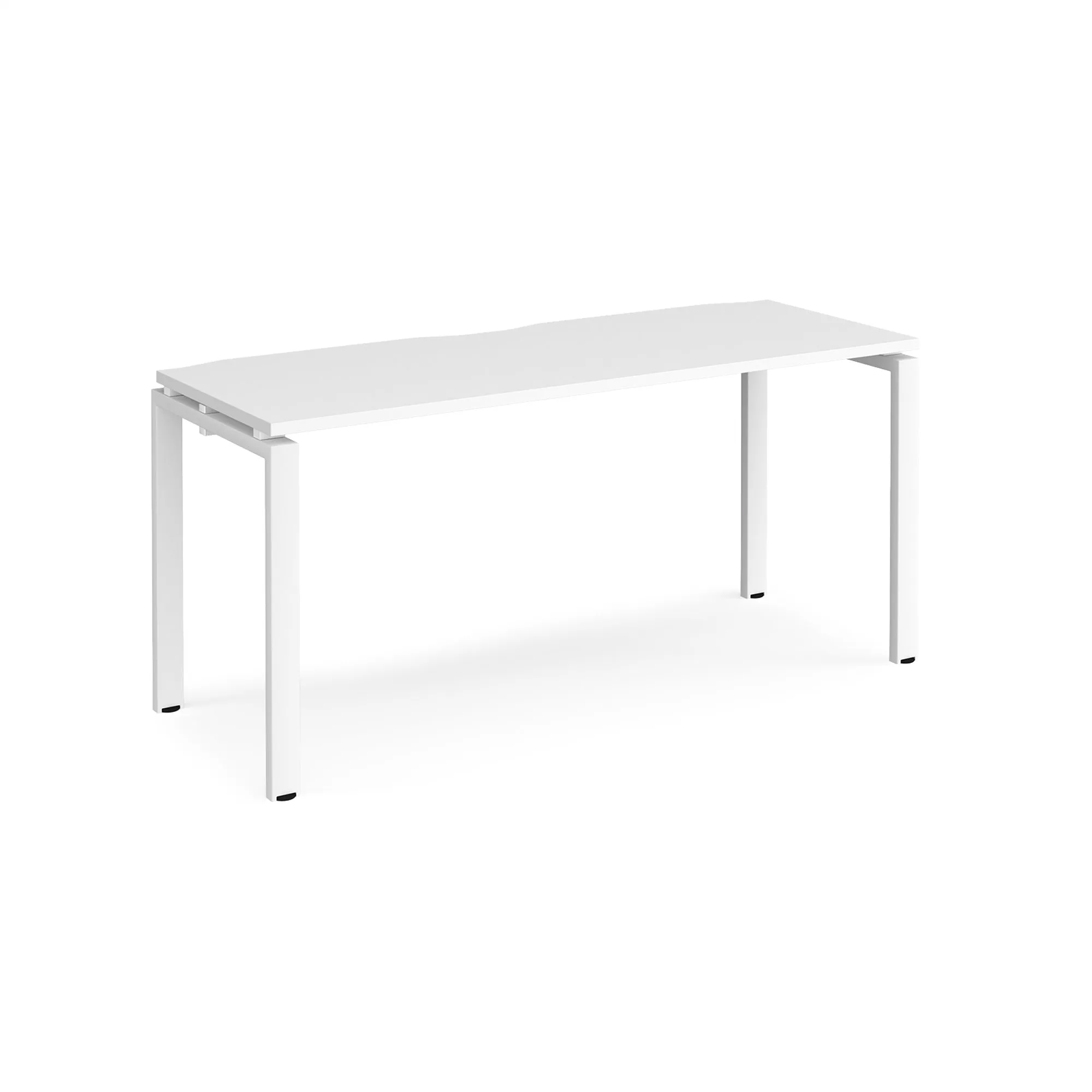 Adapt single desk 600 deep