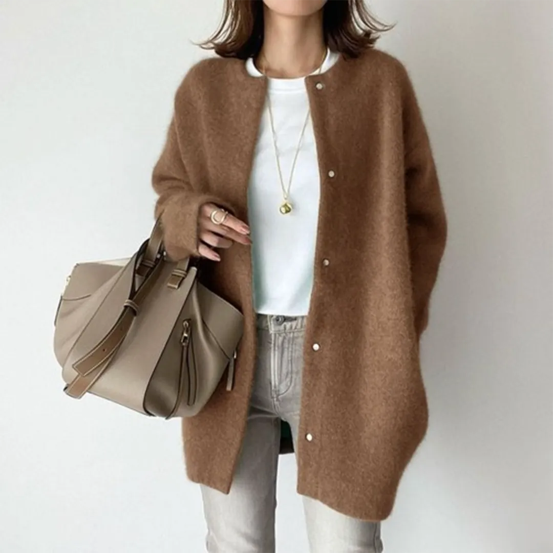 Chlo | Elegant Cashmere Cardigan