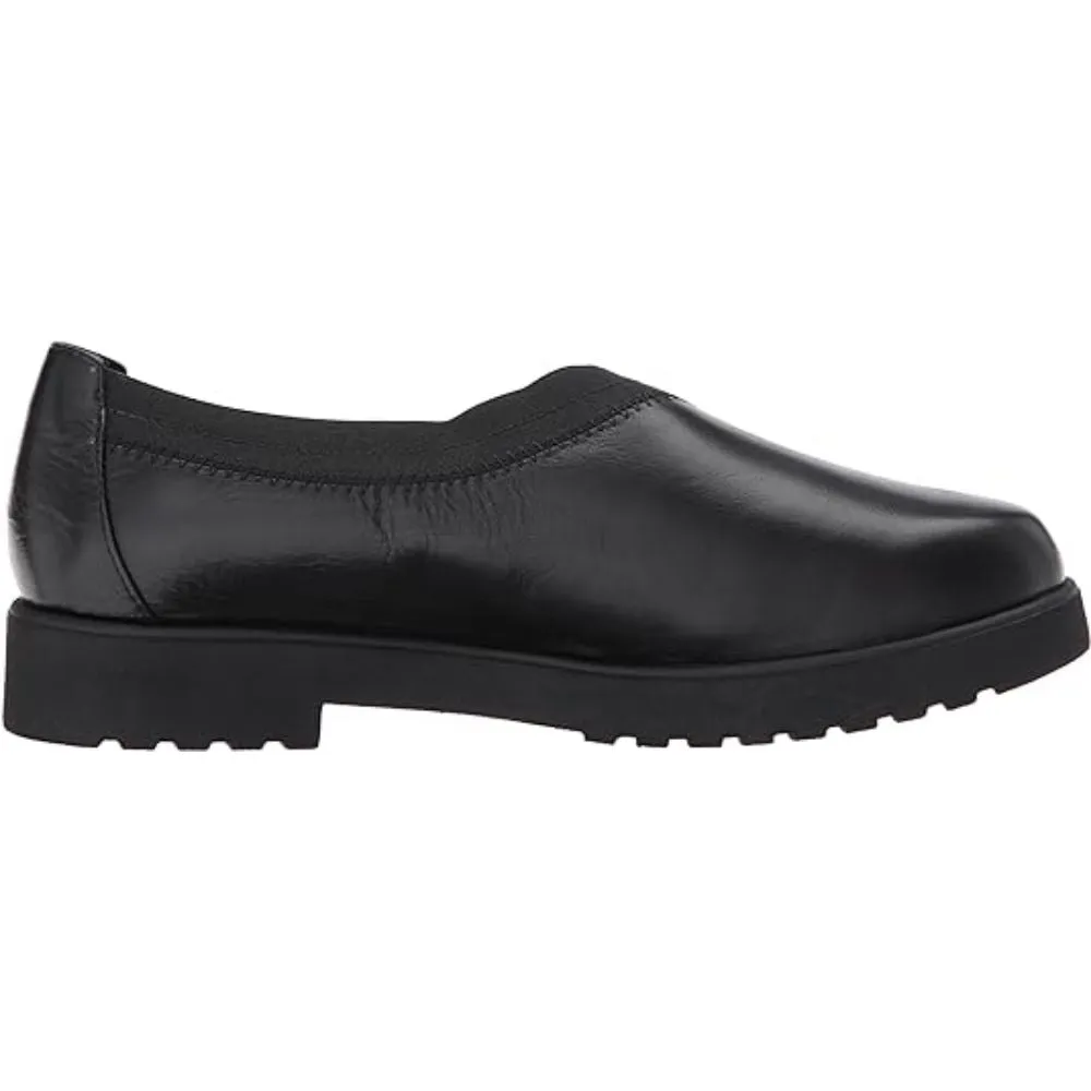 Clarks Women's Bellevue Cedar Slip-on Loafer Black Leather