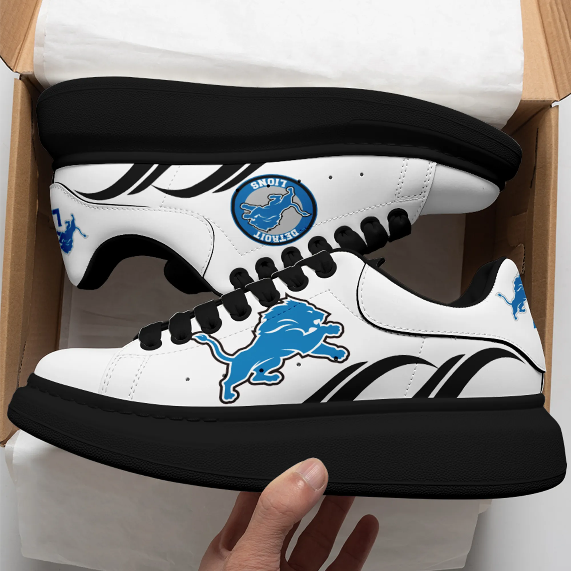 Detroit Lions- McQueen Shoes Unisex Fashionable Casual Shoes for Walking Comfortable and Breathable