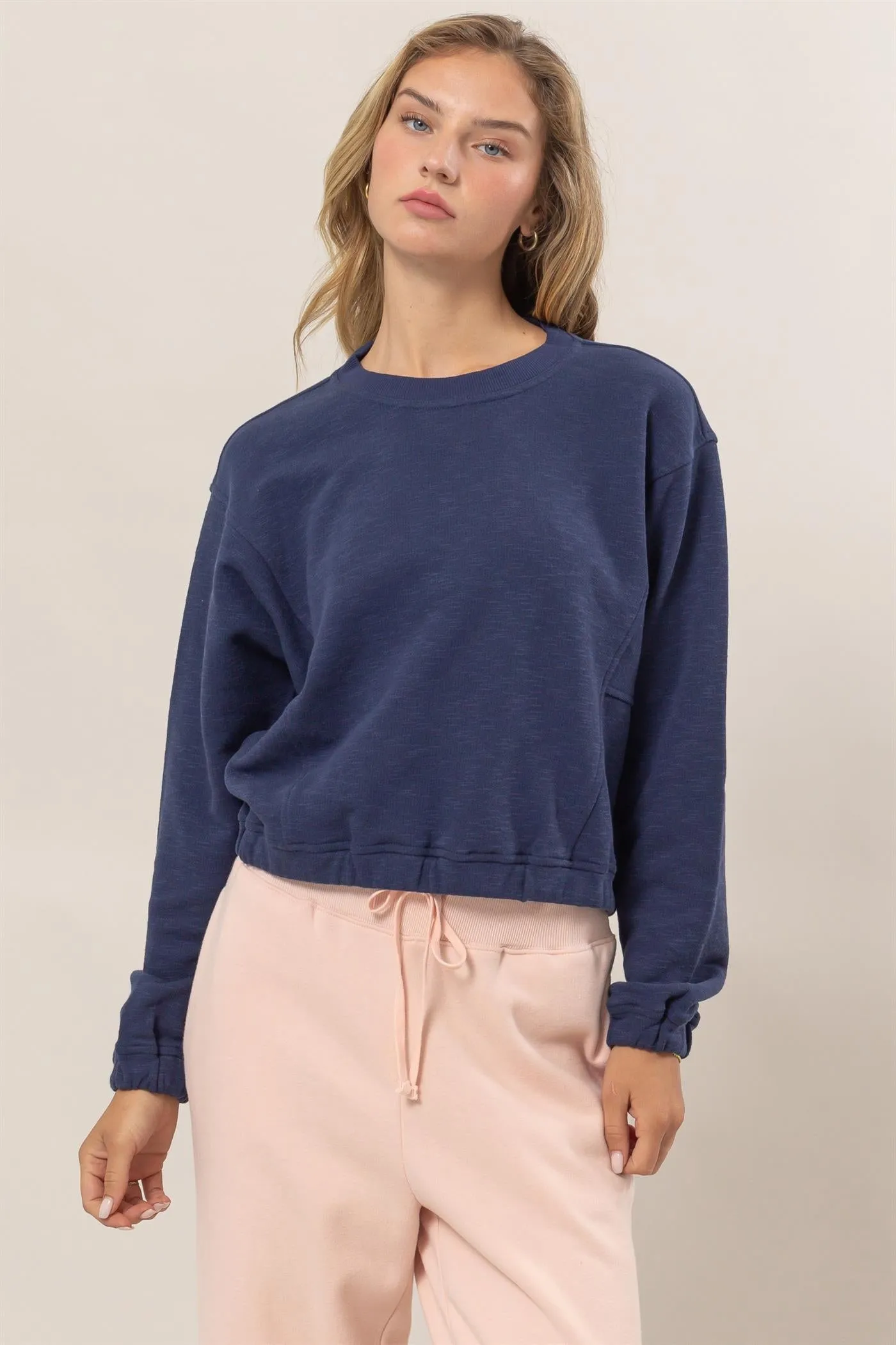 DZ24F991-Cropped Pullover Sweatshirt