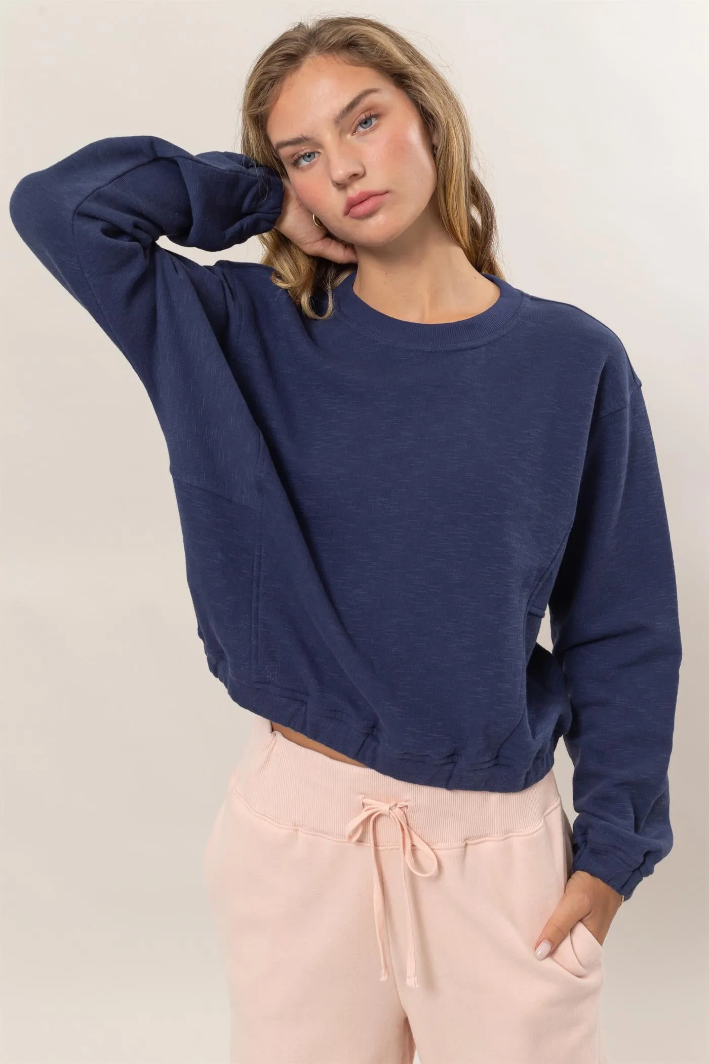 DZ24F991-Cropped Pullover Sweatshirt