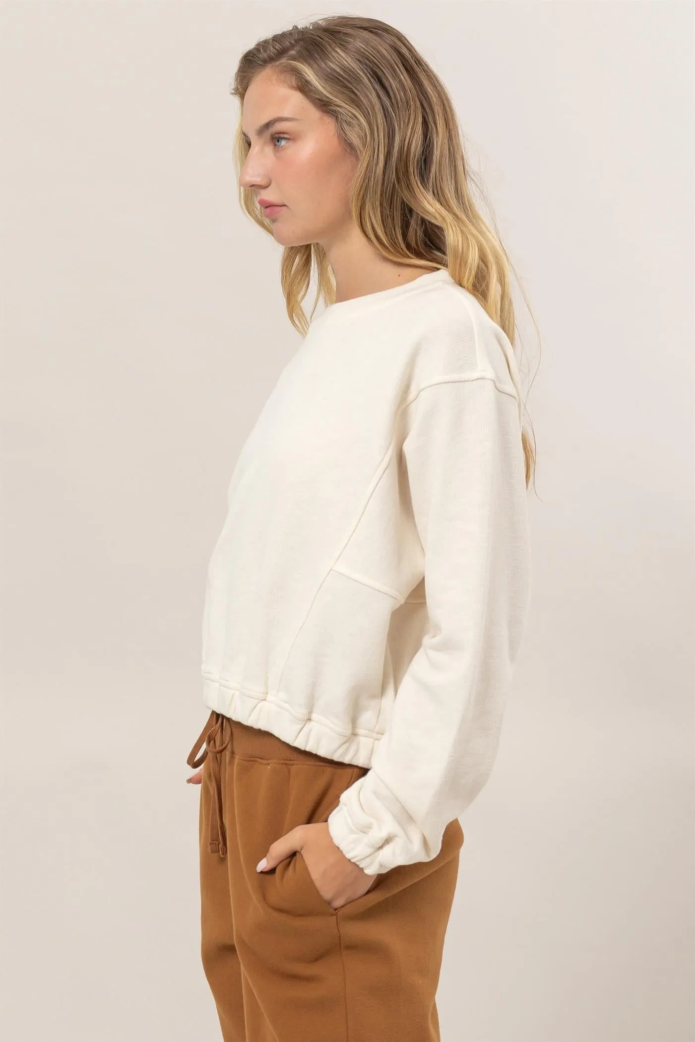 DZ24F991-Cropped Pullover Sweatshirt