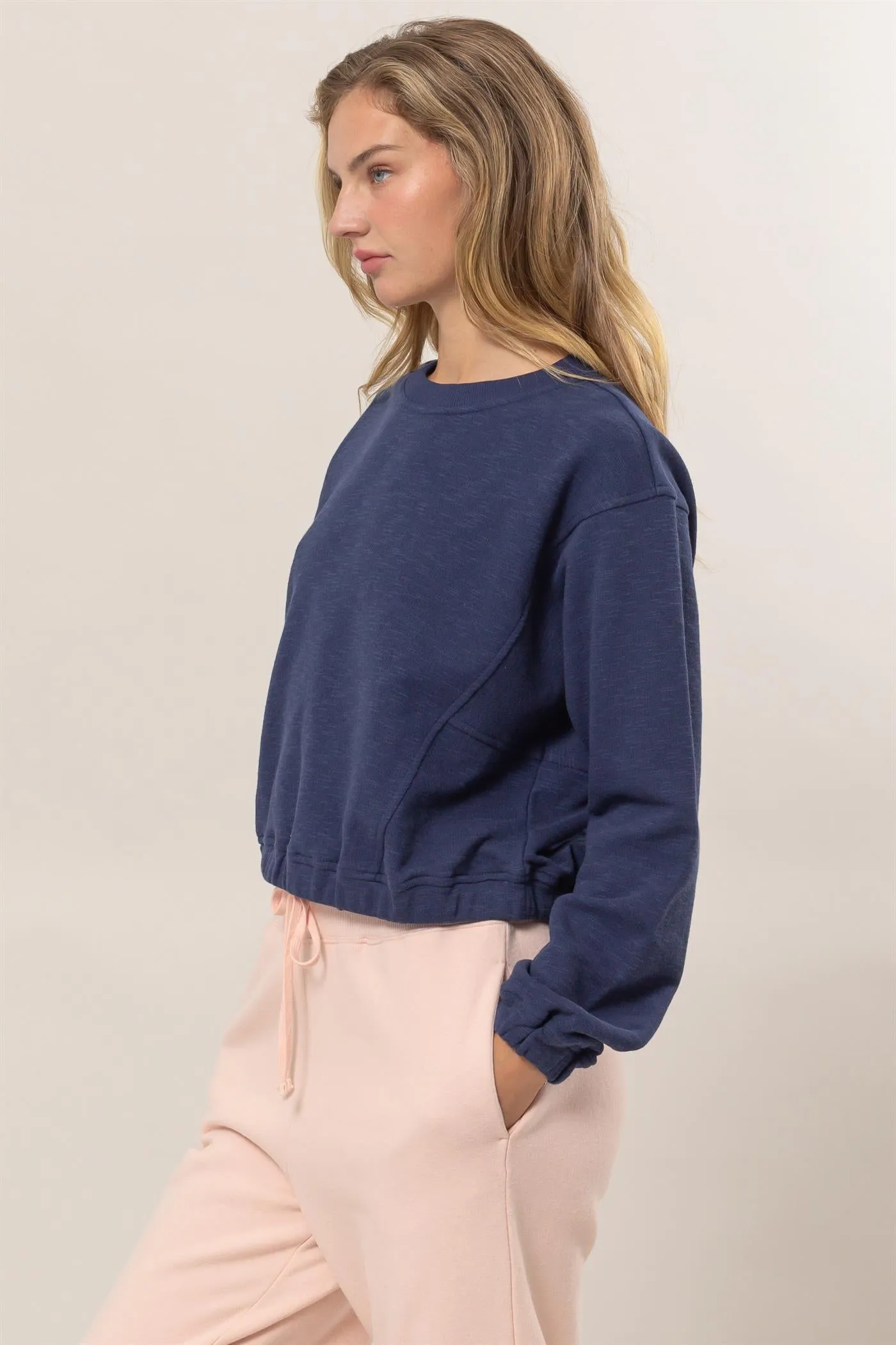 DZ24F991-Cropped Pullover Sweatshirt