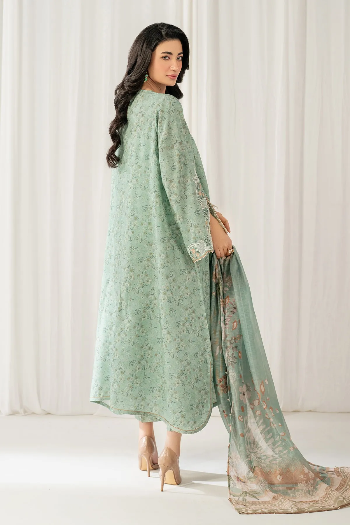 EMBROIDERED VISCOSE SILK SF-4048