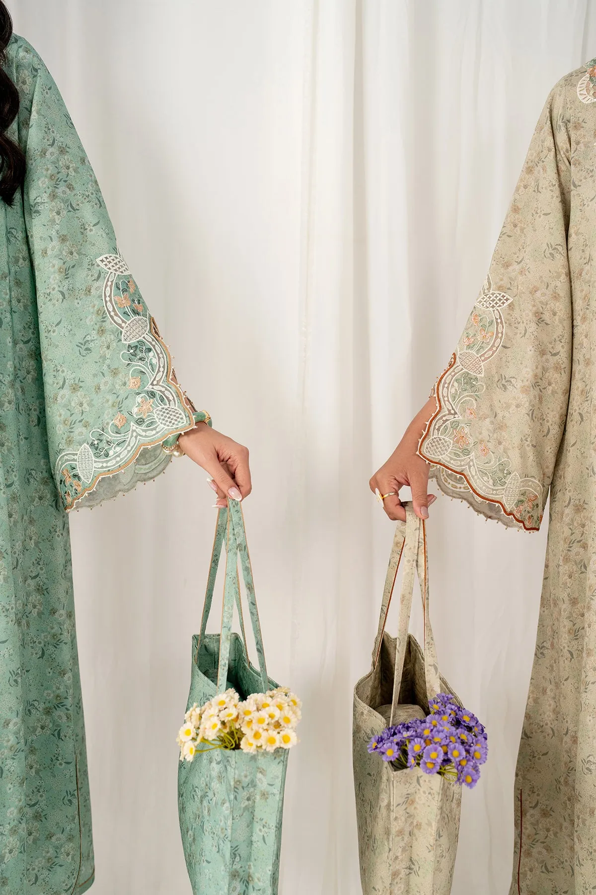 EMBROIDERED VISCOSE SILK SF-4048