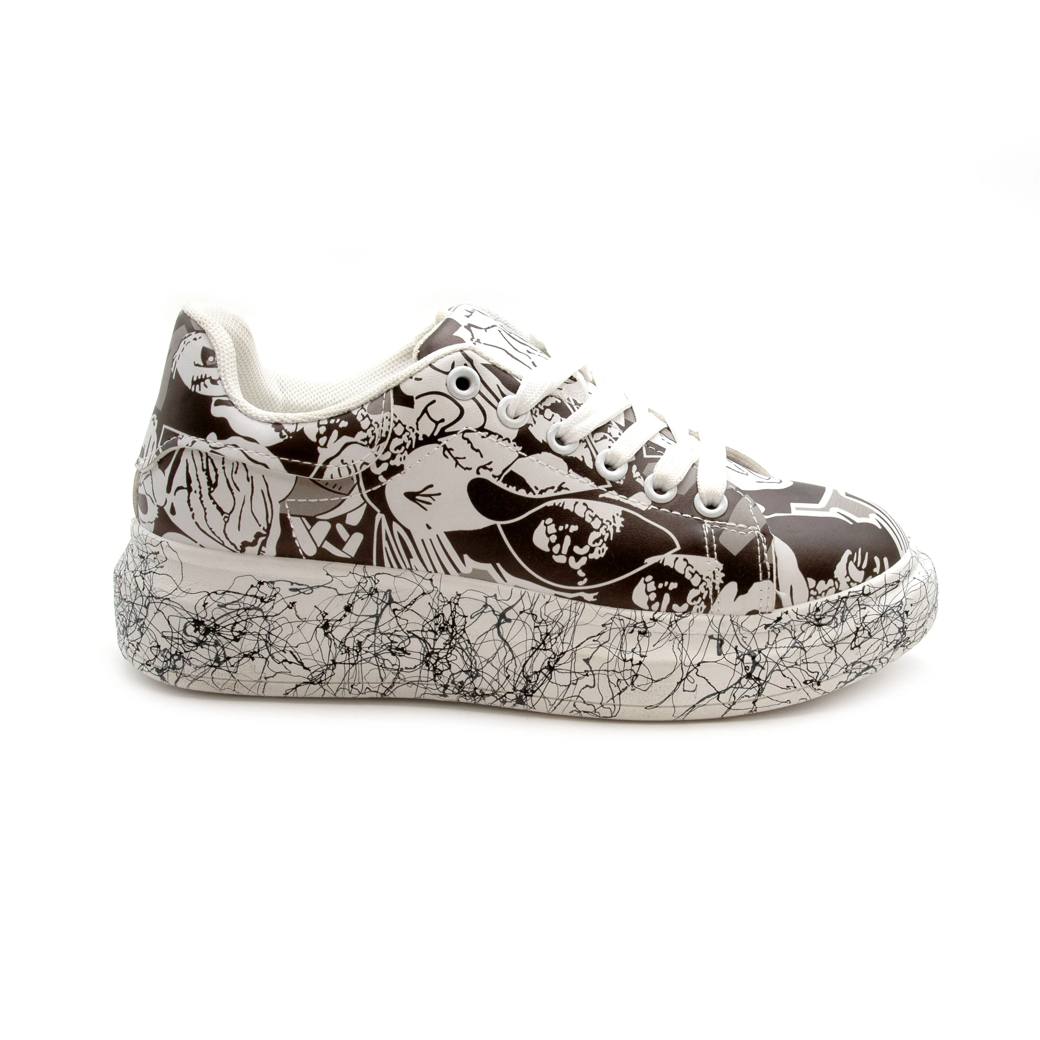Fashion Lace Up Low Top Platform Shoes.