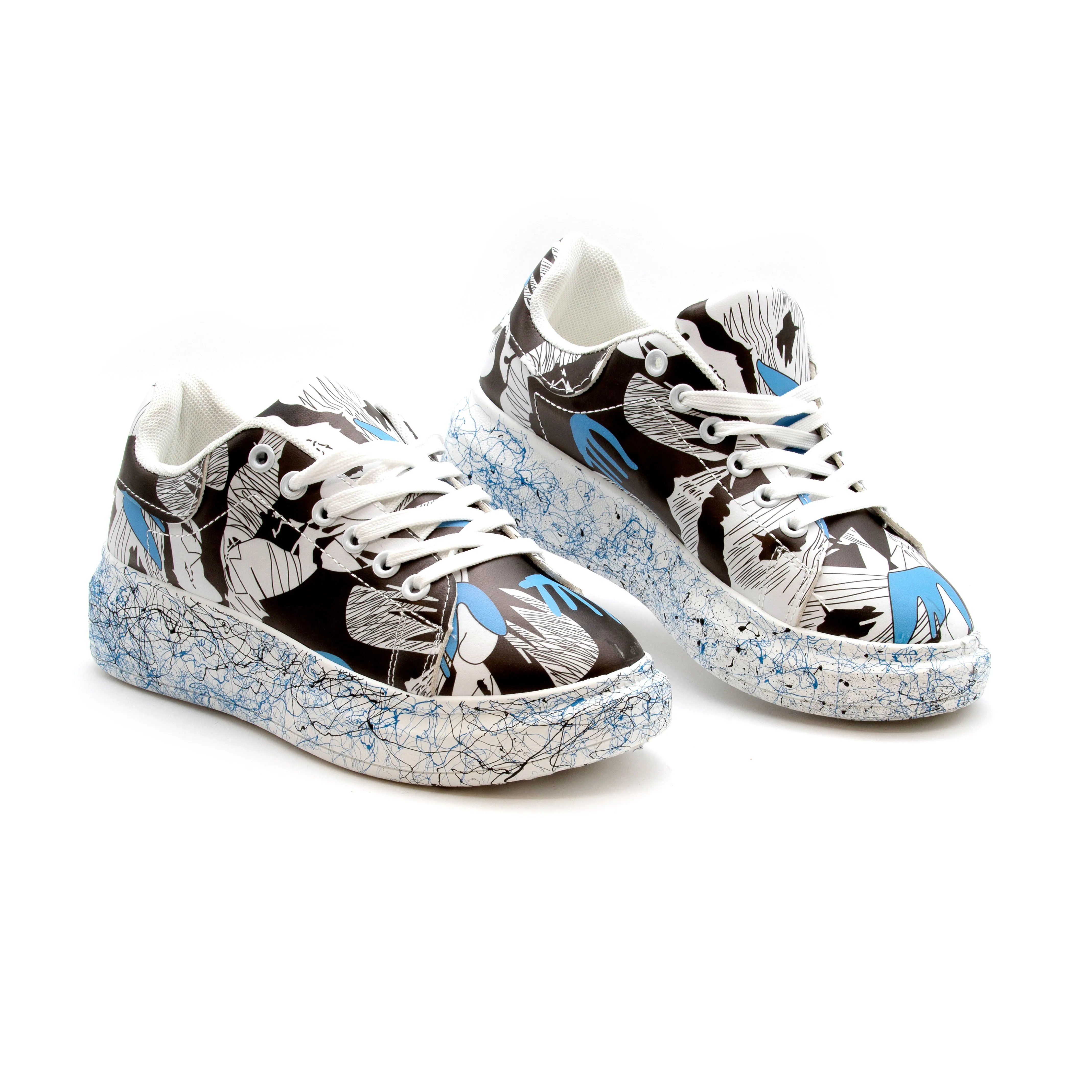 Fashion Lace Up Low Top Platform Shoes.