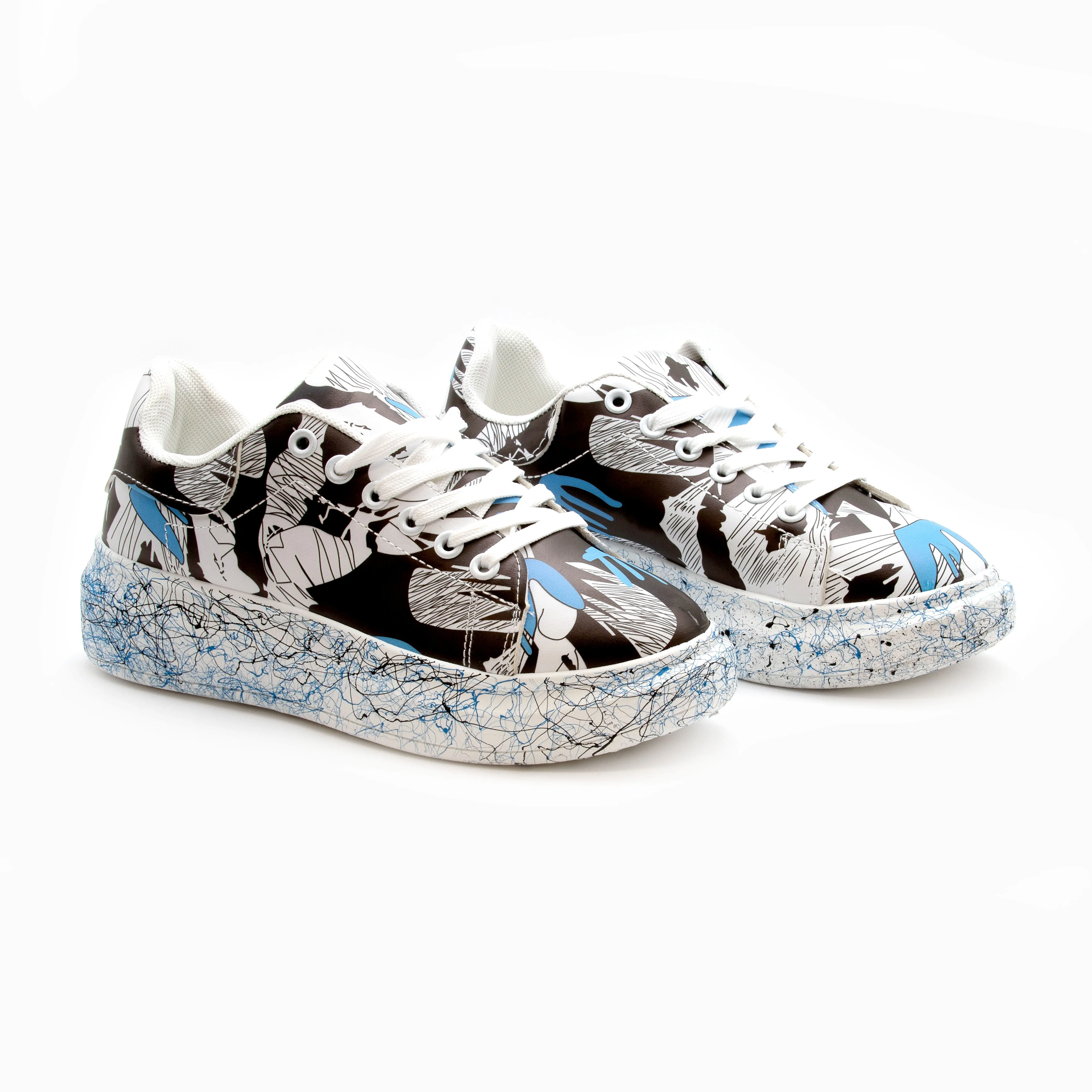 Fashion Lace Up Low Top Platform Shoes.